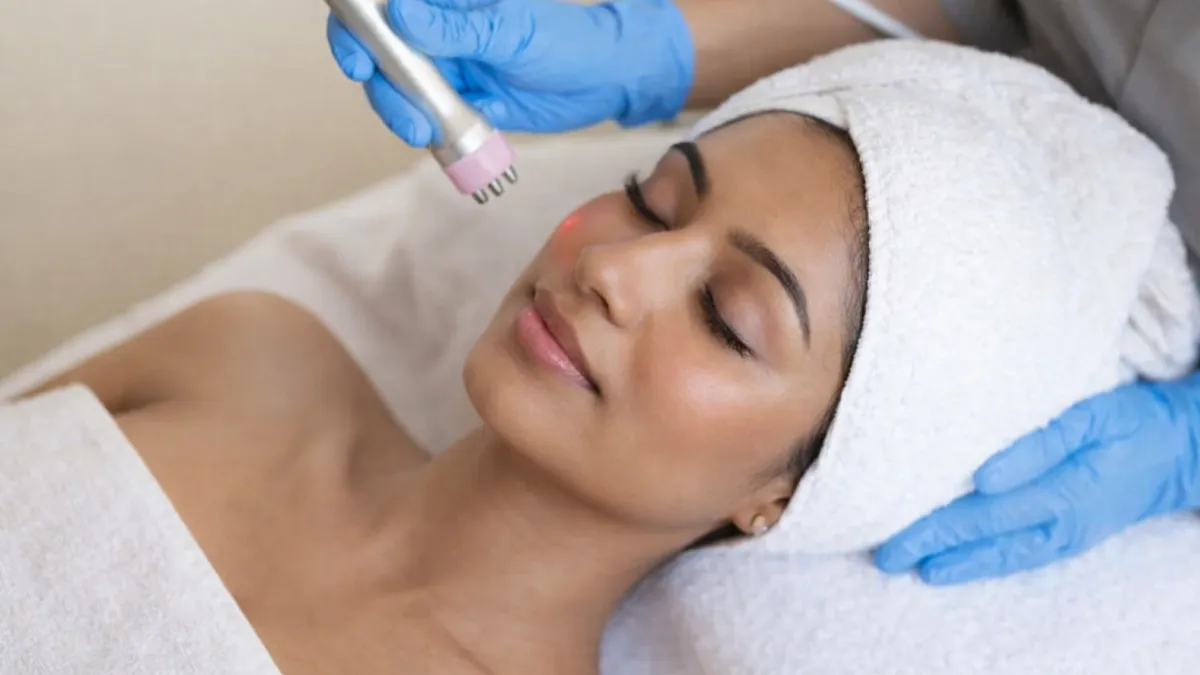 Top Fractional CO₂ Laser Clinics Near OMR, Chennai for Acne Scars & Skin Resurfacing
